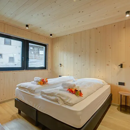 Leba House *