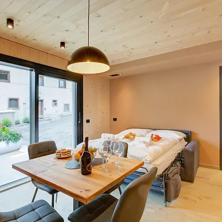 Leba House *