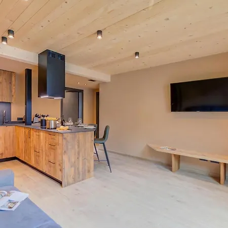 דירה Leba House *